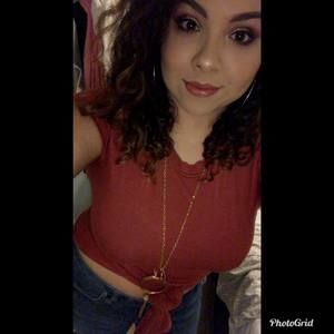 Meet your Posher, Crystal